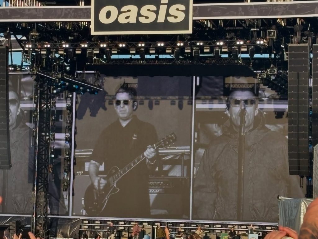 Oasis at Heaton Park